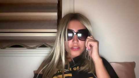 skylarsanderson free recording from 2025-06-17 07:42:00