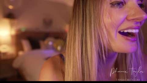 phoenix_taylor free recording from 2025-06-18 04:09:00