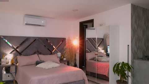 kateowens free recording from 2025-06-19 18:39:00