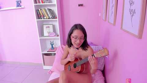 little_effy18_ free recording from 2025-06-19 04:37:00