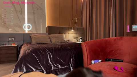 megan_myersss free recording from 2025-06-19 21:02:00