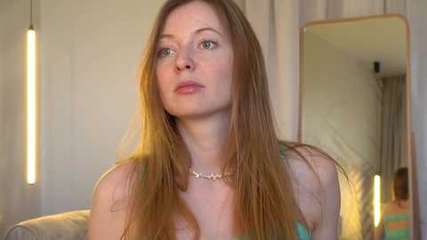 mona_elisa free recording from 2025-06-25 13:02:00