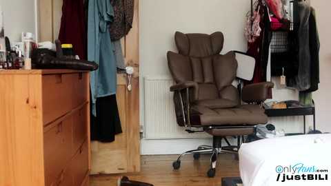 justbecauseiloveit free recording from 2025-06-26 10:27:00