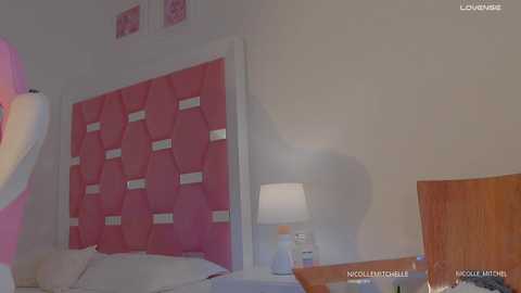 nicolle_mitchelle free recording from 