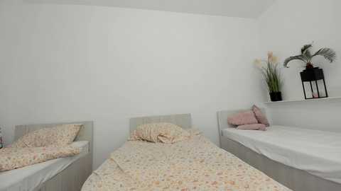 ehotlovea free recording from 