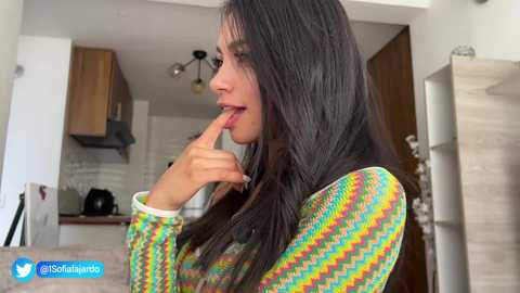 sweet_littleee free recording from 2025-07-01 18:15:00