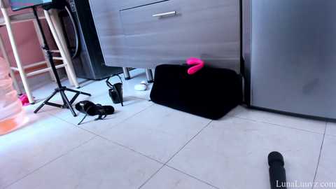 luna_luuvz free recording from 