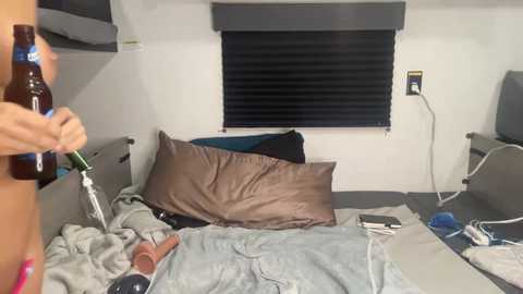 ava_west free recording from 2025-07-08 02:09:00