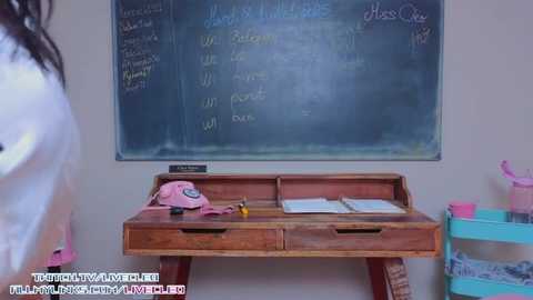 livecleo free recording from 2025-07-08 06:05:00