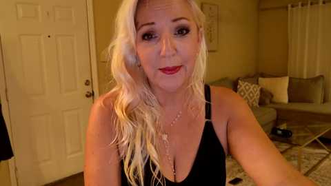 summerishotter free recording from 2025-07-08 08:00:00