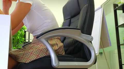 babesgowild free recording from 2025-07-11 10:27:00