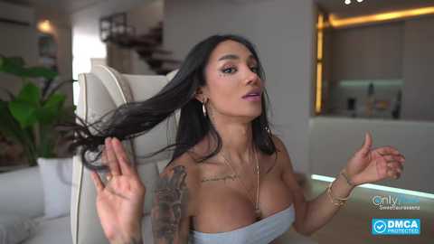 sweetlaurasaenz free recording from 2025-07-13 17:19:00