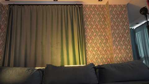 aurora_the_ballerina free recording from 2025-07-15 11:05:00