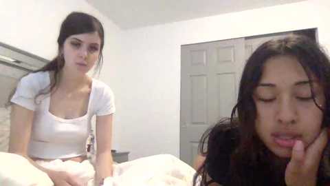 lizzyhart free recording from 2025-07-15 03:32:00