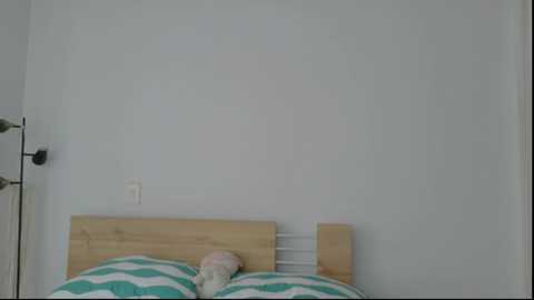 grettabenett_ free recording from 2025-07-16 22:47:00