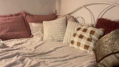 mayaxxhill free recording from 2025-07-19 02:30:00