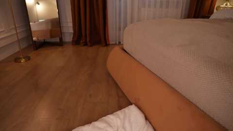 roxy_blue_eyed_ free recording from 2025-07-19 15:51:00