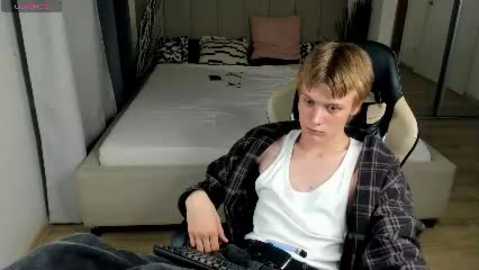 louie_evans free recording from 2025-07-20 20:20:00