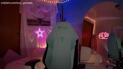 lucy_gooosey free recording from 2025-07-23 04:39:00