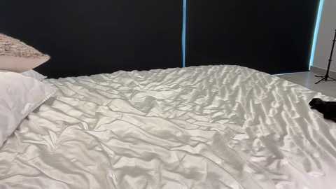 mayaxxhill free recording from 2025-07-23 21:48:00