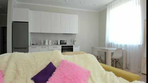 mila_killa free recording from 2025-07-24 05:20:00