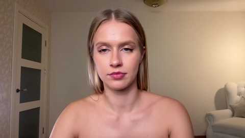 ella_twinkle free recording from 2025-12-14 00:29:00