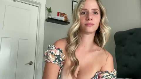 luxlovely111 free recording from 2025-07-28 18:57:00