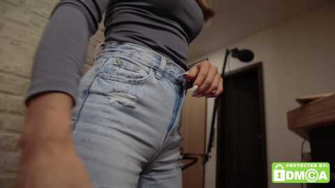 roxxxie_reid free recording from 2025-08-01 22:11:00