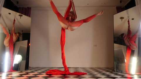 _meganmeow_ free recording from 2025-08-03 19:32:00