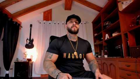 max_dic1 free recording from 2025-08-03 03:31:00