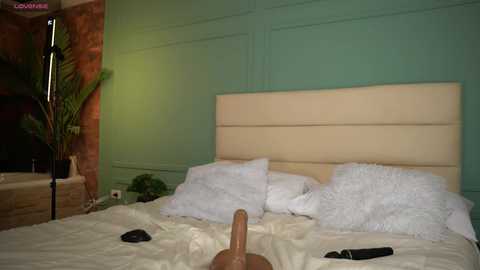 ashley_jones9 free recording from 2025-08-06 21:10:00