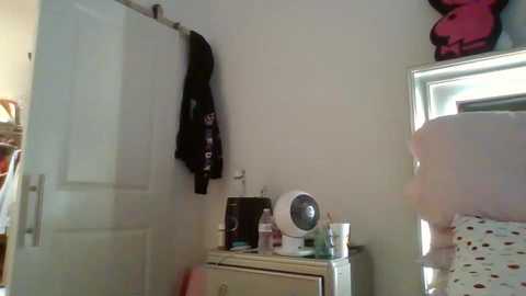 parisbaby2000 free recording from 