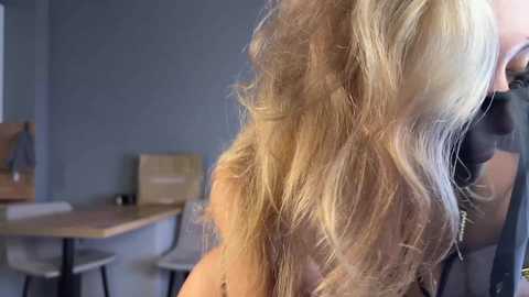 roselyn_rose free recording from 2025-08-06 16:24:00