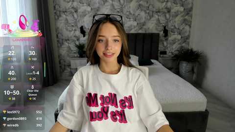 poopl_18 free recording from 2025-08-10 06:42:00