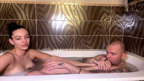 bonnieandclyde540767 free recording from 2025-08-11 20:06:00