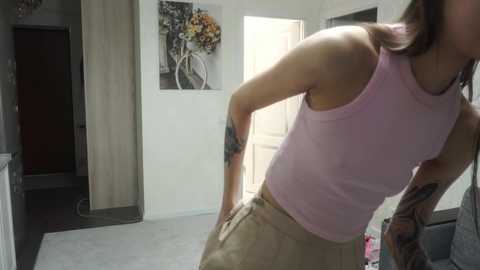 amy_alle free recording from 2025-08-12 06:01:00