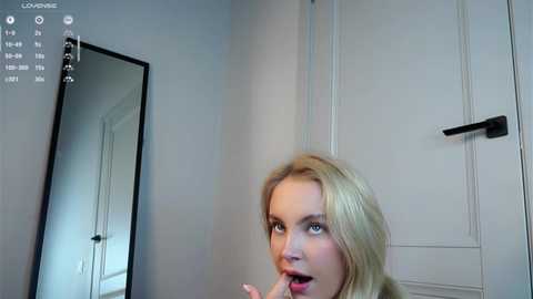 lipswithsmileonthem free recording from 2025-08-12 07:13:00