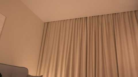 qwelbi free recording from 2025-08-13 22:01:00