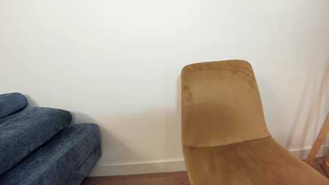 ehotlovea free recording from 2025-08-14 02:59:00