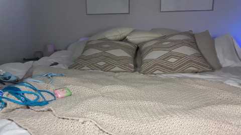 kenziepaigeee free recording from 2025-08-14 04:14:00