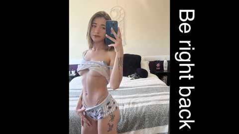 lolariv free recording from 2025-08-15 04:44:00