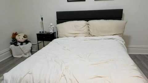 scarletterose_504259 free recording from 2025-08-15 00:09:00