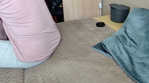 erotic_vibe free recording from 2025-08-16 09:32:00