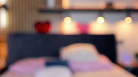 excellent_ella free recording from 2025-08-16 14:30:00