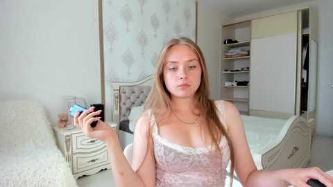 sunny_love__ free recording from 2025-08-17 12:33:00