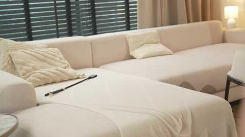 villanelle_l free recording from 2025-08-17 13:14:00