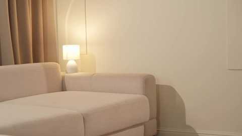 villanelle_l free recording from 2025-08-17 16:05:00