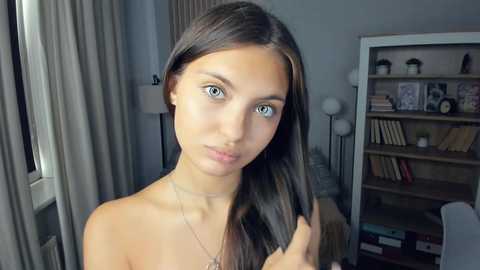 bunny_nova free recording from 2025-08-19 12:45:00