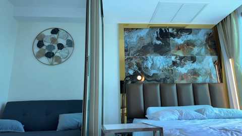 canikissyou_ free recording from 2025-08-19 04:32:00