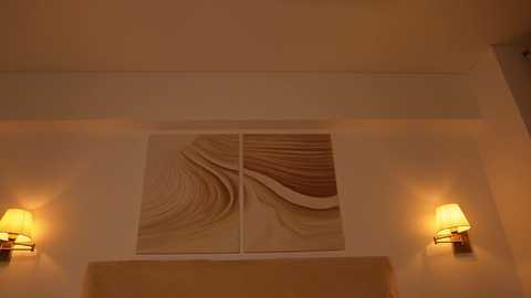 funny_to_see_you_here free recording from 2025-08-19 17:38:00